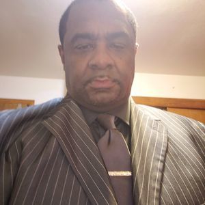 Meet your Posher, Derek